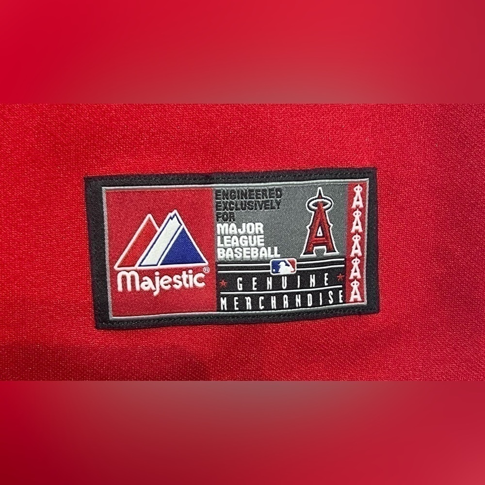 Albert Pujols Los Angeles Angels
Classic Majestic Baseball Jersey - Picture 8 of 11